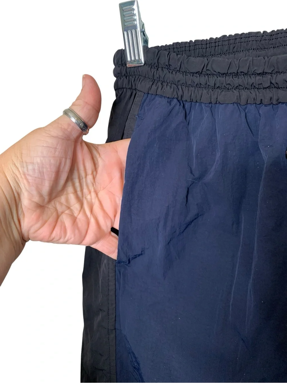 Lululemon Evergreen Track Pant Size 2 Zip Cuffs Running Activewear Pockets Gym